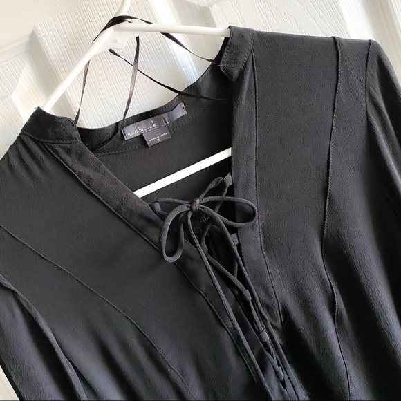 Maddy K Black Bow Tie Neck Lace Up Long Sleeve Blouse Size Small - Picture 4 of 5